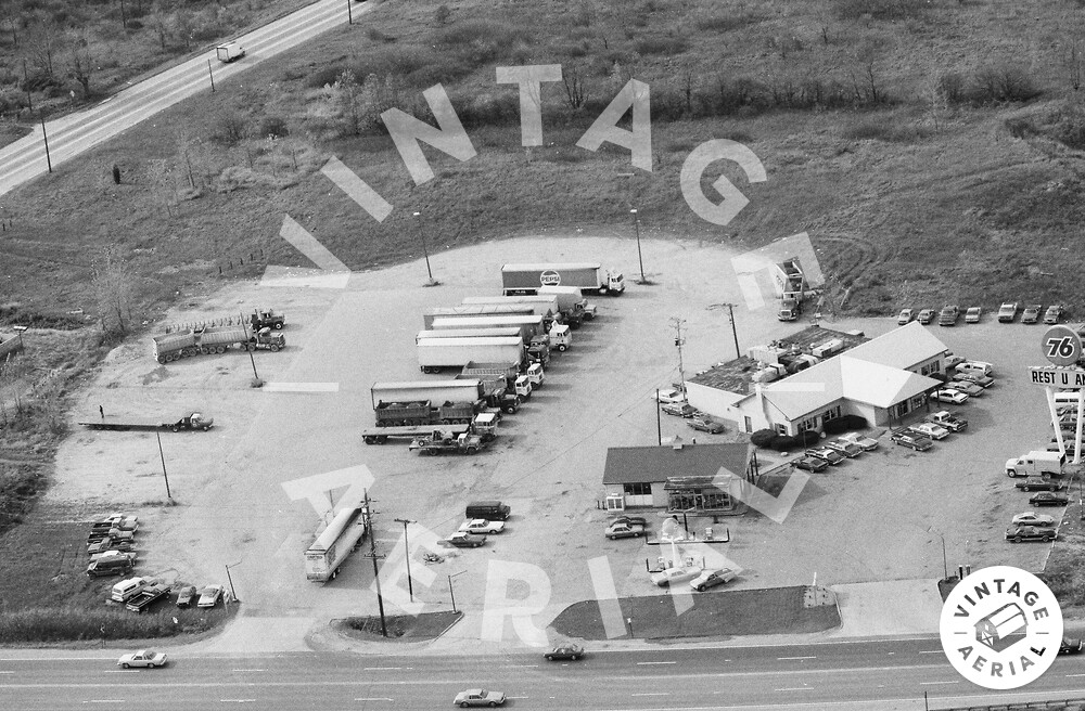 Union 76 Truck Stop (Pure Oil) - 1985 (newer photo)